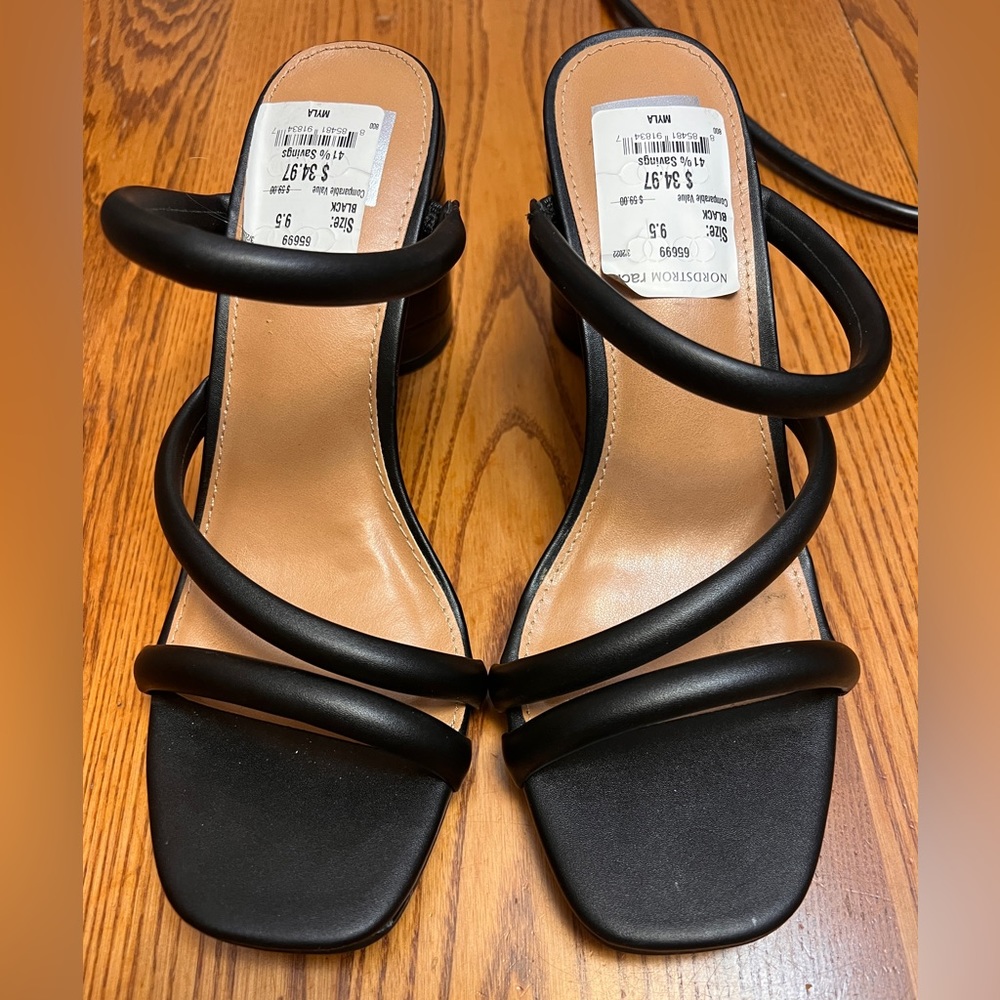 NWT Dolce Vita black heels size 9.5